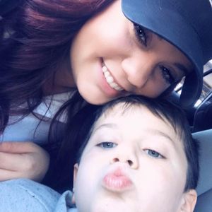 Meet your Posher, Matia